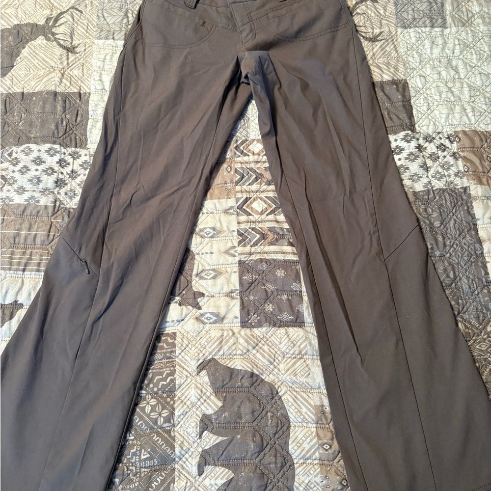 ✨2/$20✨ Athleta Pants